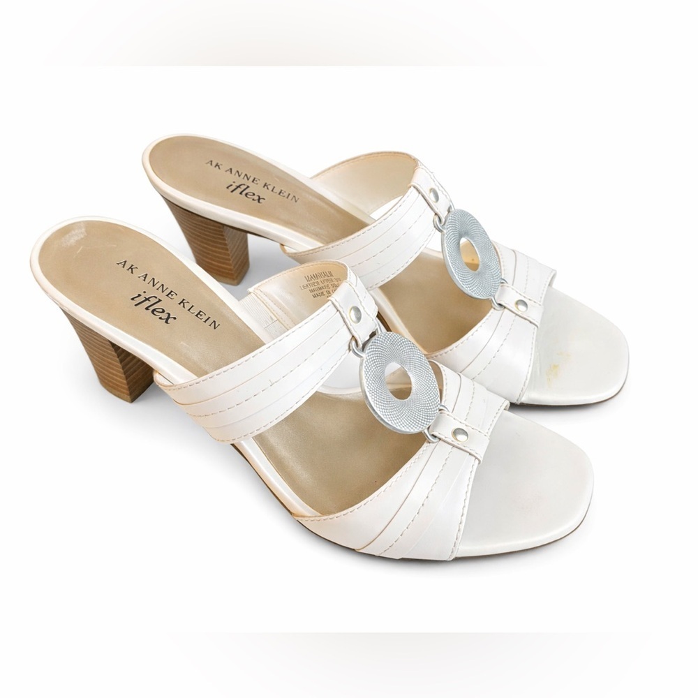 Anne Klein iFlex Heeled Slide Sandals White Ivory Silver Ring Women’s 8.5 NWOT